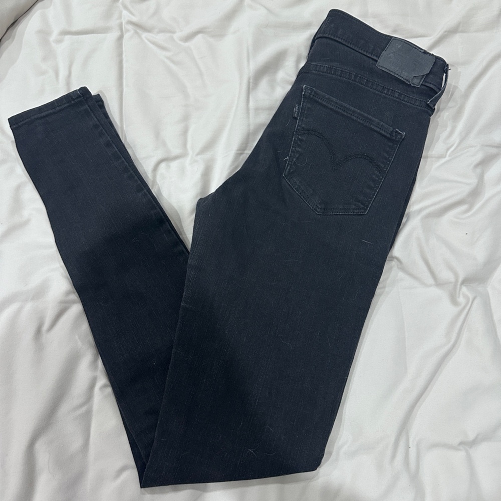 Ladies Levi’s Jeans